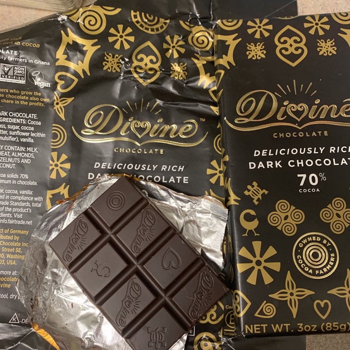 review photo of Divine Chocolate 70% Dark Chocolate Bar shared by @cathygodfrey on 03 Jul 2019 - review