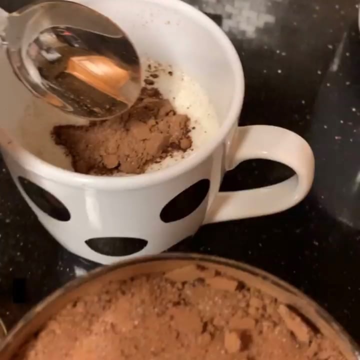photo of Starbucks Hot Cocoa Mix shared by @meirageyser on  02 Mar 2022 - review