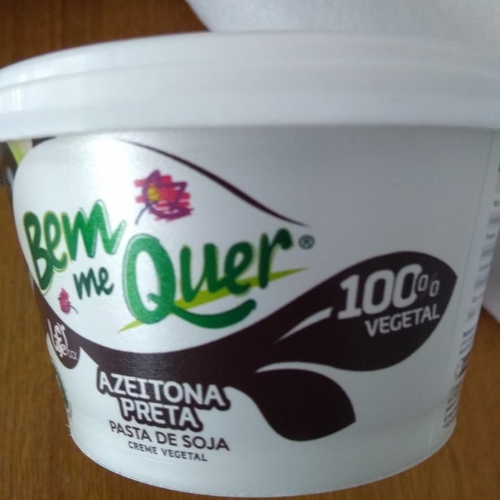 review photo of Lifeco Pasta de soja sabor Azeitona Preta shared by @mariaaparecida on 10 May 2022 - review