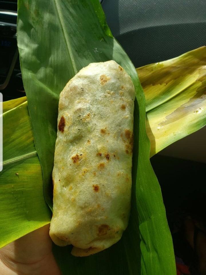 photo of Moku Roots Cali Burrito shared by @drmholmberg on  04 Jan 2020 - review