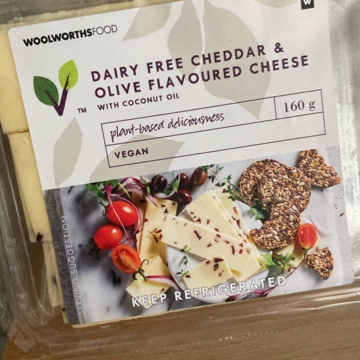 photo of Woolworths Food Dairy free cheddar and olive flavoured shared by @sh0na on  05 Mar 2022 - review