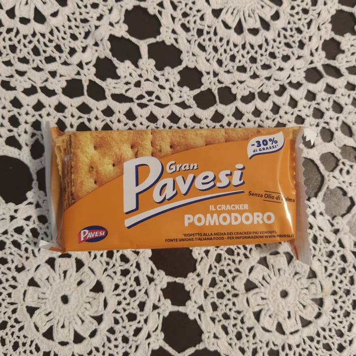 review photo of Gran pavesi Crackers al pomodoro shared by @foffi on 06 May 2022 - review