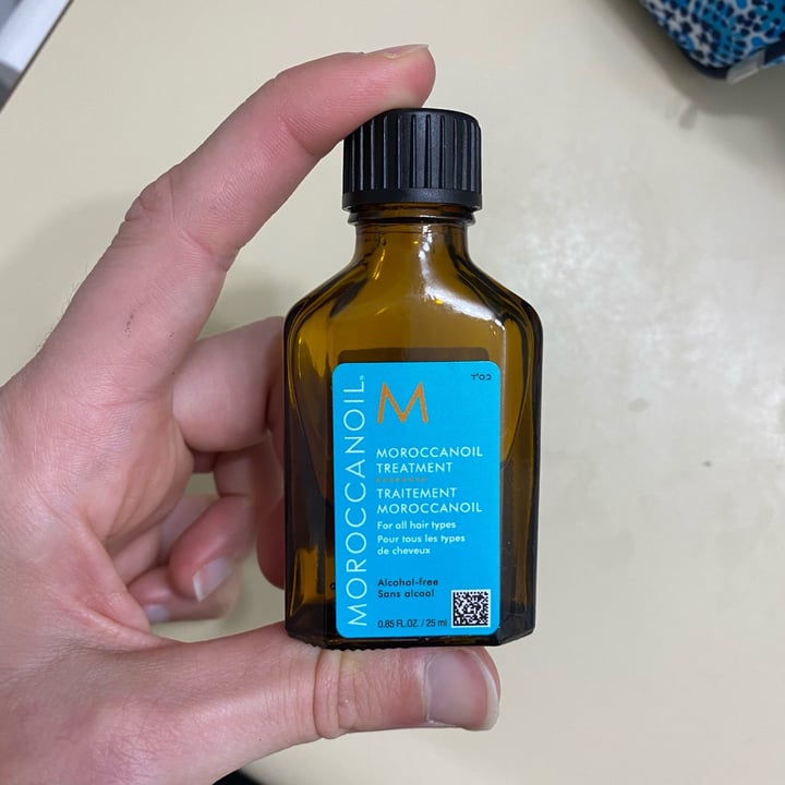 photo of Moroccanoil Hair Oil shared by @curvycarbivore on  12 Feb 2022 - review