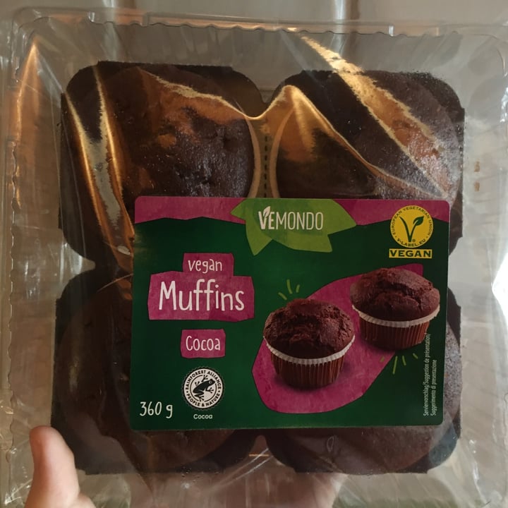 photo of Vemondo Muffin al cioccolato shared by @veganlu on  23 Jan 2022 - review