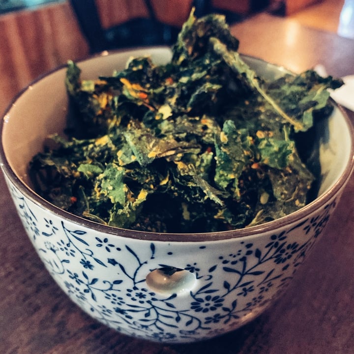 photo of Afterglow By Anglow Raw Cheesy Kale Chips shared by @katrinachew on  07 Dec 2020 - review