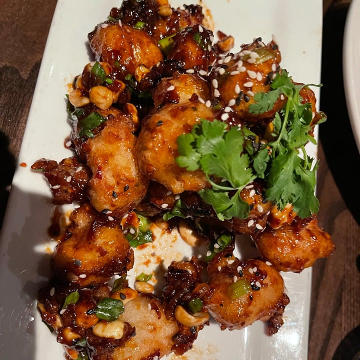 review photo of Thirsty Lion Gastropub - Union Station Spicy Fried Cauliflower shared by @vjoshi on 20 Oct 2021 - review