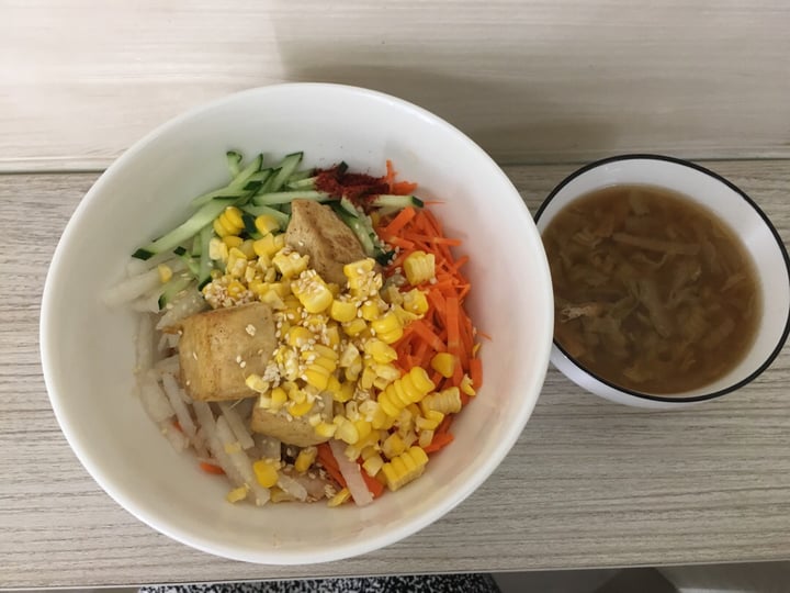 photo of Simple Lifestyle Healthy Vegetarian Cafe Vegan Buddha Bowl shared by @ladyv on  03 Apr 2019 - review