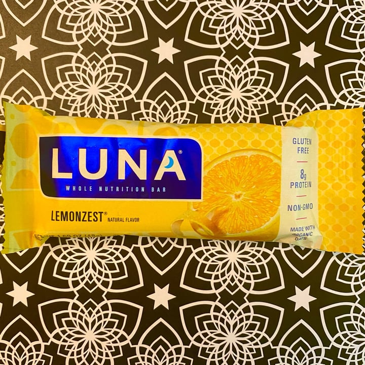 photo of LUNA Lemonzest bar shared by @timvegmalone on  29 Apr 2022 - review