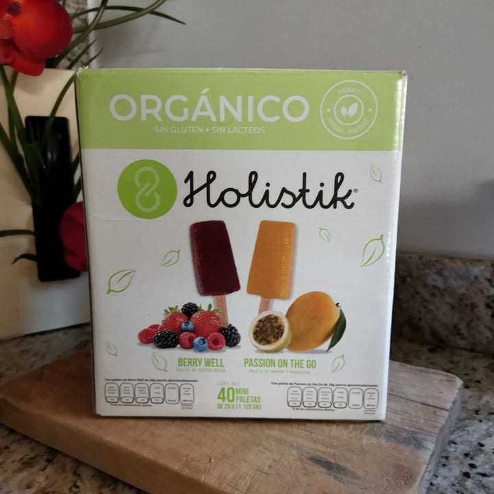 photo of Holistik Paletas Berry Well & Pasión in the go shared by @athzi on  15 Jun 2020 - review