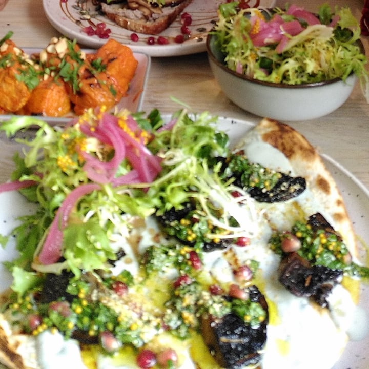 photo of Aujourd'hui Demain Green Quesadilas shared by @bezette on  31 Mar 2022 - review