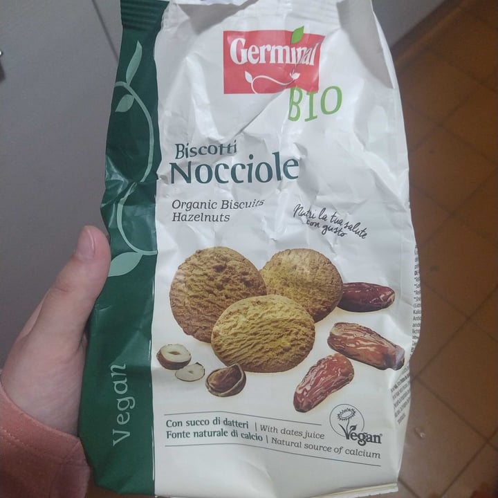 photo of Germinal Bio Biscotti Nocciole Con Succo Di Datteri shared by @tina5 on  03 May 2022 - review