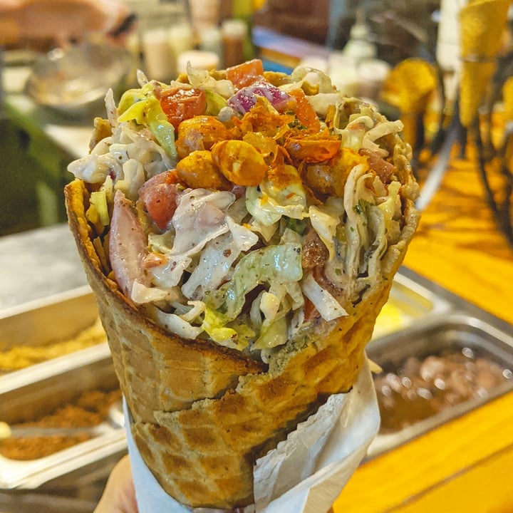 review photo of Alijandro's Kitchen Fawaffle shared by @ttvqueenvegan on 13 Oct 2020 - review