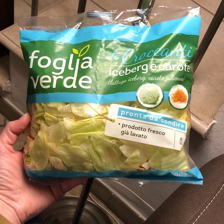 photo of Foglia verde Iceberg e carote shared by @cristinasummers on  08 May 2022 - review
