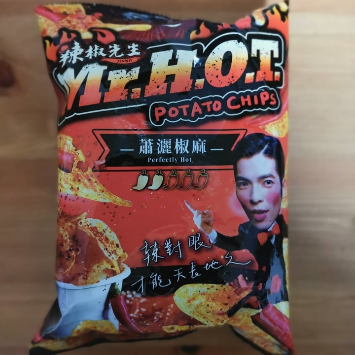 photo of Jinbo 辣椒先生 Mr. H.O.T. Potato Chips shared by @-chu on  06 Nov 2020 - review