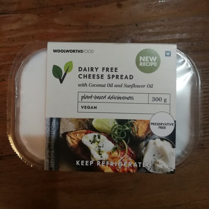 photo of Woolworths Food Dairy Free Cheese Spread shared by @sjl on  07 Aug 2021 - review