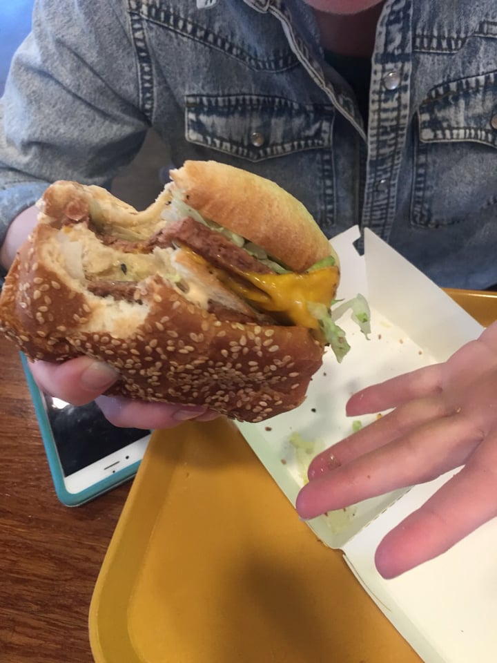 photo of Plant Power Fast Food The Big Zac shared by @katiewink on  22 Apr 2019 - review