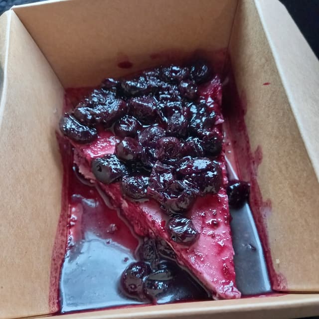 「Cheesecake de berries」の料理の写真