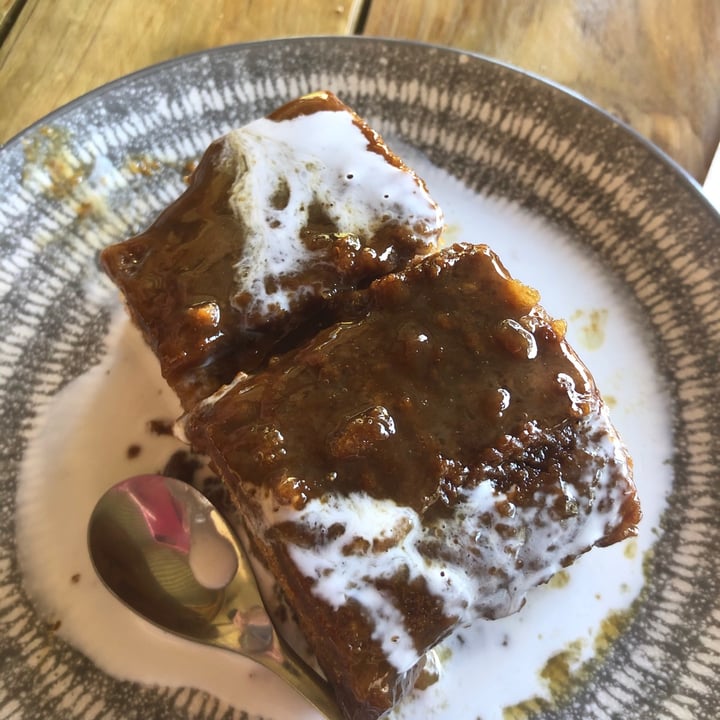 review photo of Li-o-La Vegan malva pudding shared by @ninamari on 06 Jan 2021 - review