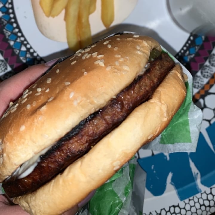 photo of Burger King وابر نباتي shared by @rahaf12317 on  12 Oct 2020 - review