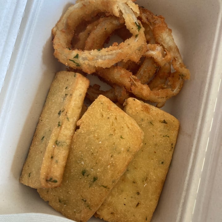 review photo of THUNDER VEGAN FOOD Wingz Original shared by @artkalis on 28 Aug 2022 - review