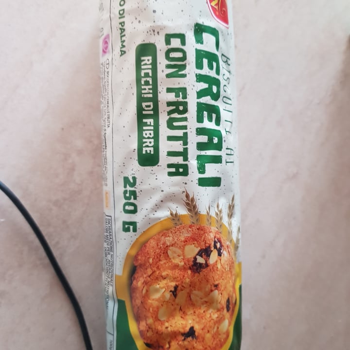 review photo of Le bon Biscotti ai cereali con frutta shared by @tinabefa on 09 May 2022 - review