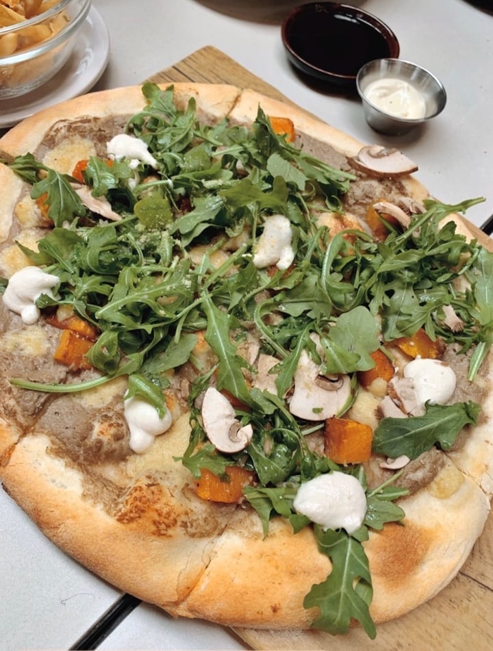 photo of Planta South Beach “Frenchie” pizza shared by @isacu on  21 Jan 2020 - review