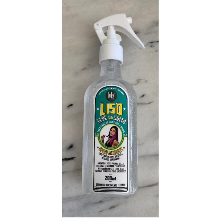 photo of Lola Cosmetics Spray anti frizz shared by @rebecalopes on  05 Aug 2021 - review