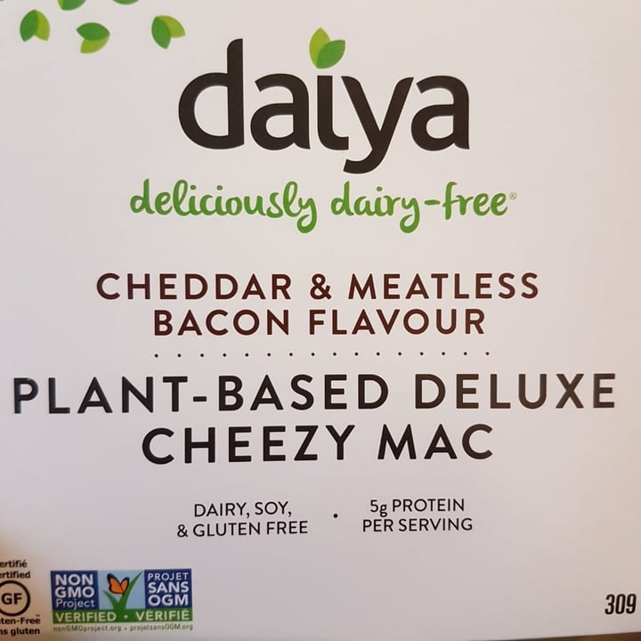 photo of Daiya Cheddar & Meatless Bacon Flavor Plant-Based Deluxe Cheezy Mac shared by @hbchic on  05 Jan 2021 - review