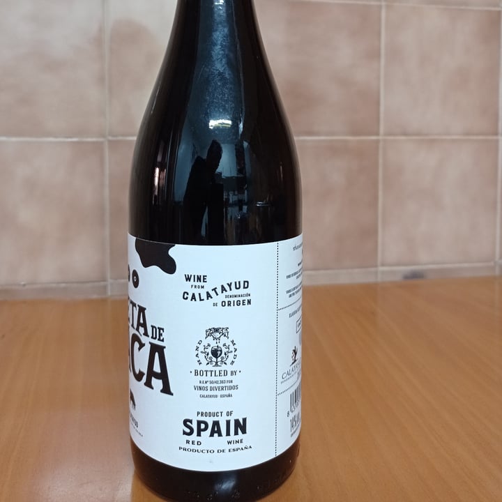 review photo of Vinos Divertidos Teta Da vaca shared by @vaniabarberan on 09 May 2022 - review