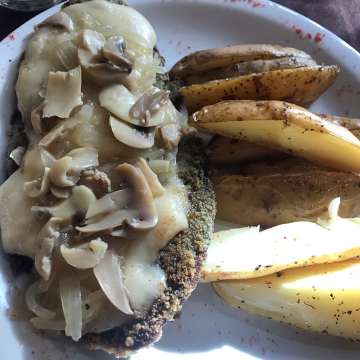 photo of El patio vegan Milanesa campestre shared by @lour11 on  22 Aug 2022 - review