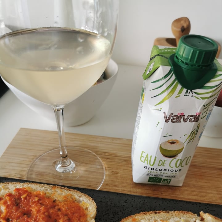 review photo of Vaïvaï Eau de coco shared by @caihe on 26 Jun 2022 - review