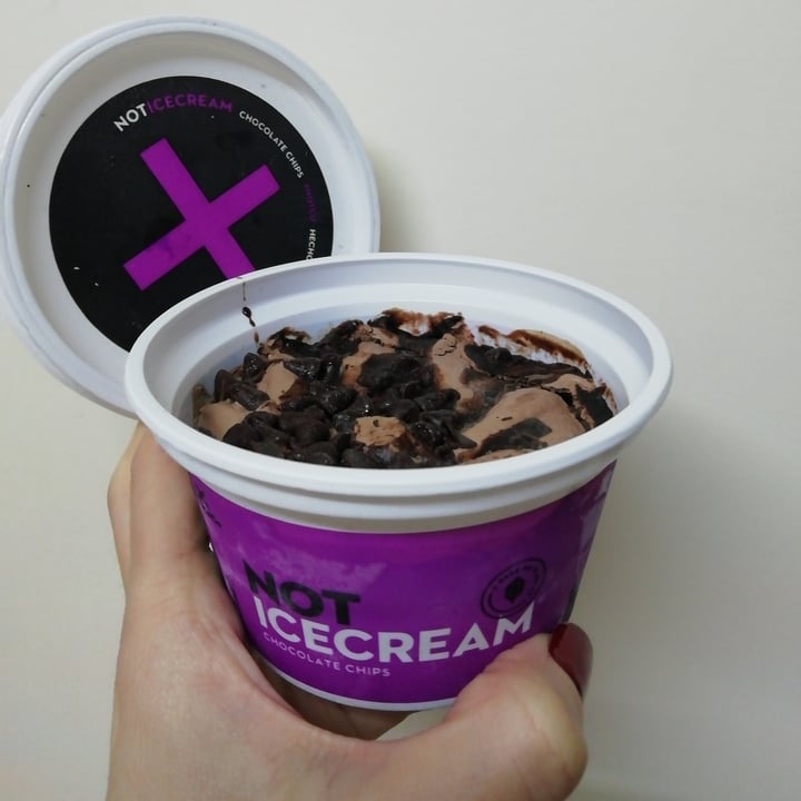 photo of NotCo Not Icecream Chocolate Chips Mini shared by @nanaesquivel on  01 Sep 2021 - review