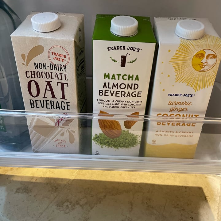 review photo of Trader Joe's Matcha Almond Beverage shared by @bonvivant09 on 28 Mar 2022 - review