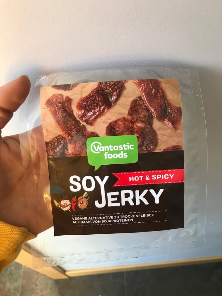 photo of Vantastic Foods Soy Jerky Hot & Spicy shared by @xyzthomson on  20 Dec 2019 - review