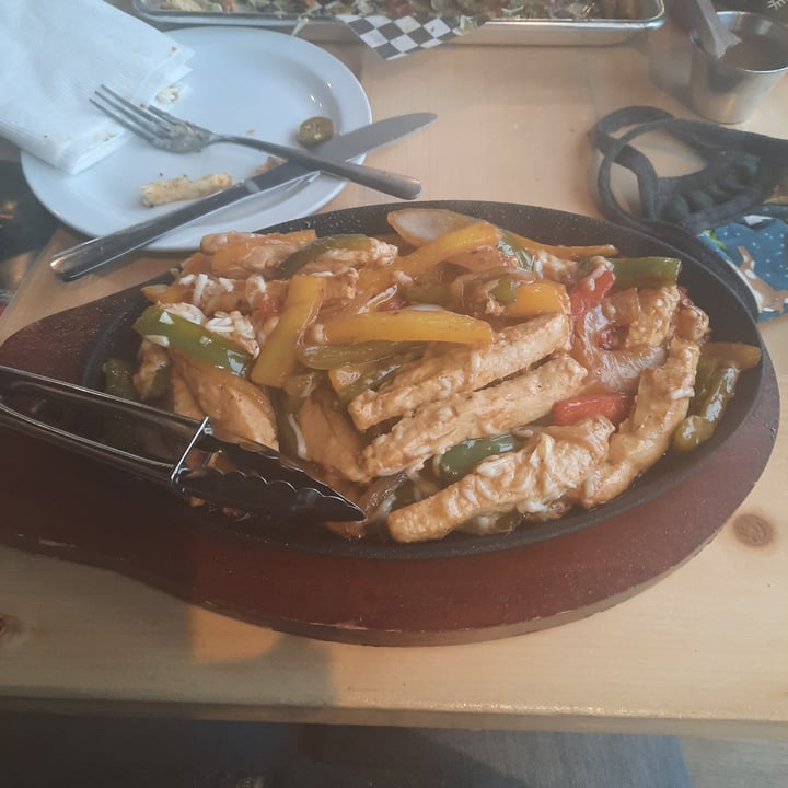 review photo of Mexhico Restaurant Ch'kn fajitas shared by @leo on 29 Dec 2020 - review