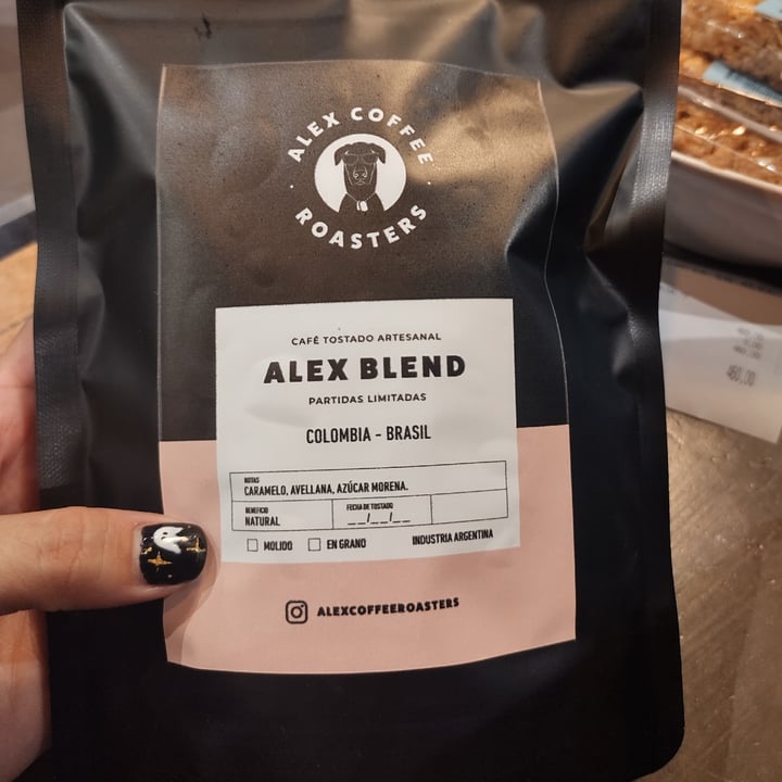 photo of Alex coffee roaster Alex Blend shared by @julibarbazan on  02 Nov 2022 - review