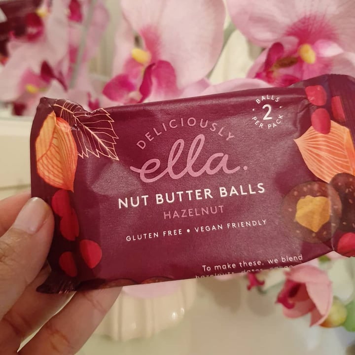 photo of Deliciously Ella Nut Butter Balls - Hazelnut shared by @calicomeetsbroccoli on  07 Sep 2019 - review