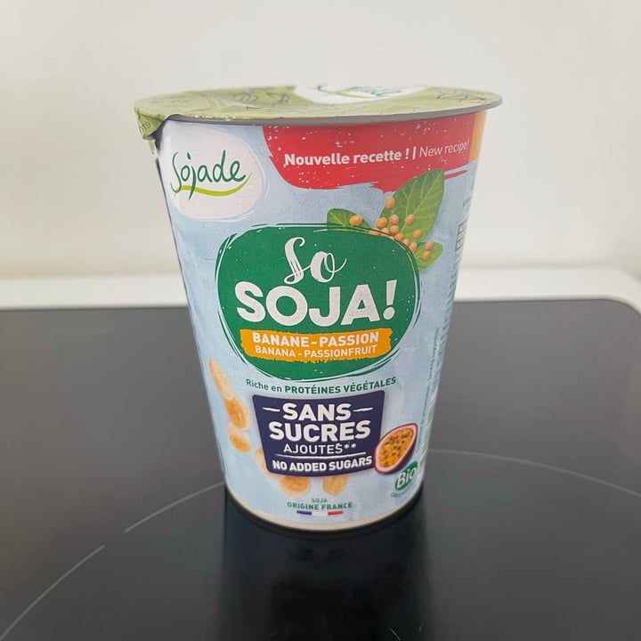 photo of Sojade So Soja! Banana Passion Soya Yogurt alternative 400g shared by @clemence on  18 Sep 2021 - review