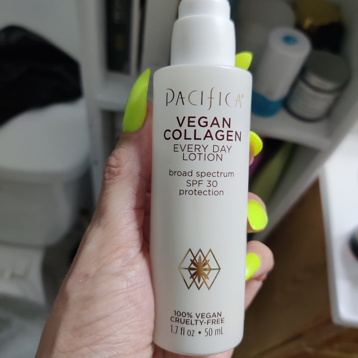 photo of Pacifica Vegan collagen everyday lotion shared by @pigeonsformiles on  27 Aug 2021 - review