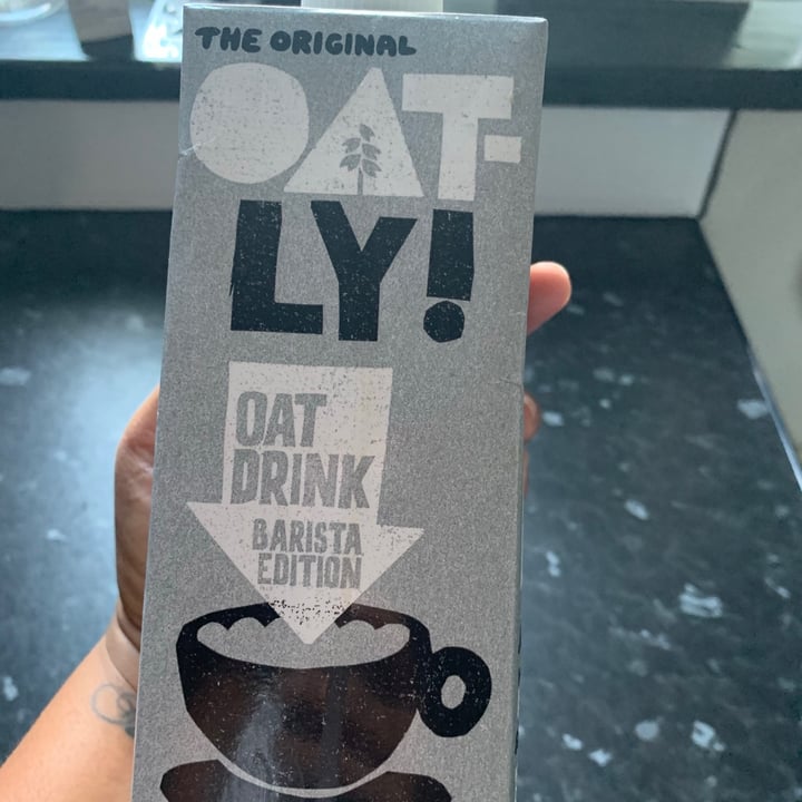 review photo of Oatly Oat Drink Barista Edition shared by @leanneab on 24 Sep 2020 - review