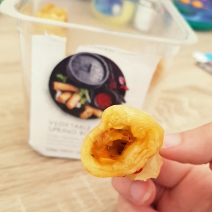 photo of Woolworths Food Global Menu Veg Springrolls shared by @anribrand on  04 Nov 2020 - review