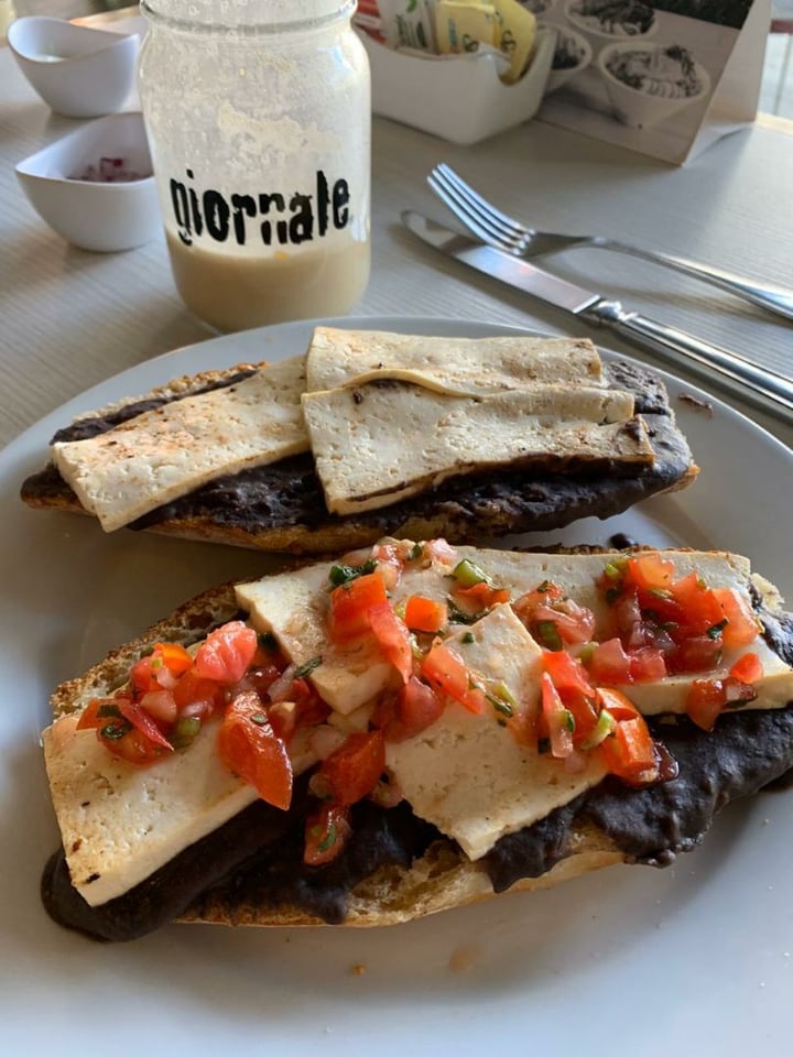 photo of Giornale Pabellón Bosques Molletes con Tofu shared by @feliccia on  20 Feb 2020 - review