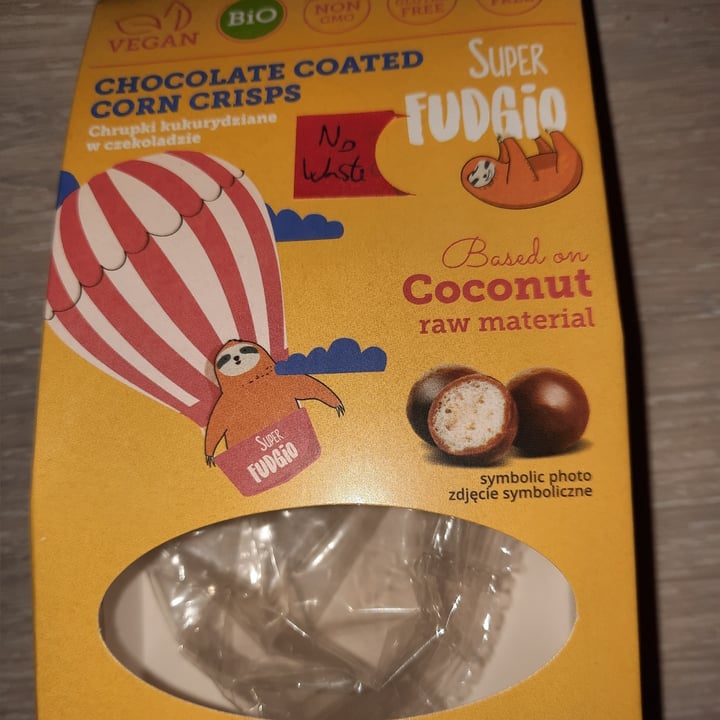 photo of Super Fudgio Chocolate Coated Corn Crisps shared by @frendssnotfood on  17 Nov 2021 - review