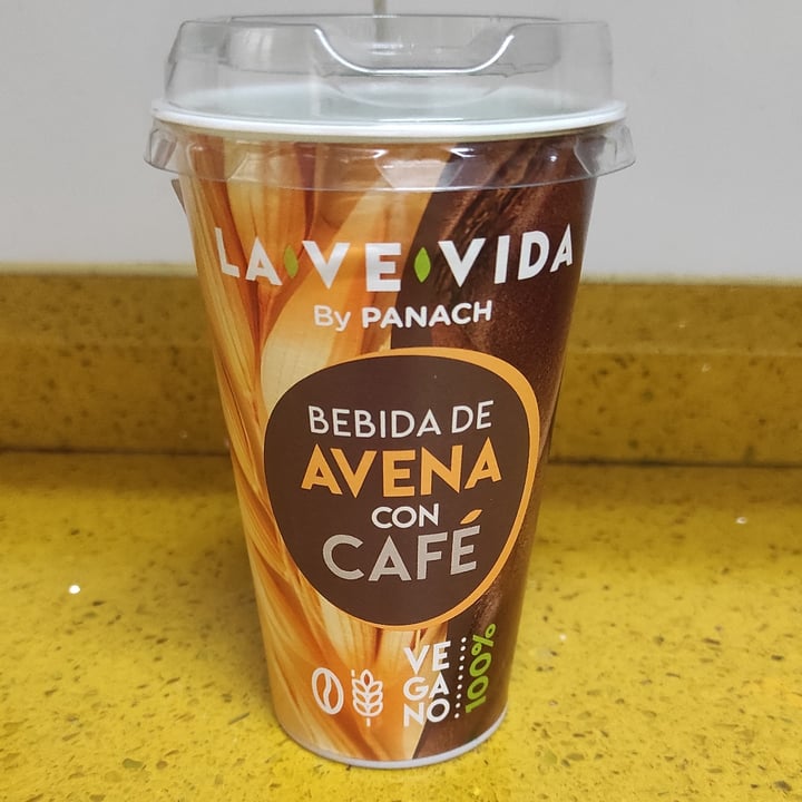 photo of La vevida Bebida de avena con café shared by @rebeca-rs on  01 Apr 2022 - review