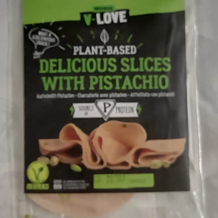 review photo of Migros delicious slices with pistachio shared by @danilo58 on 26 Jul 2022 - review