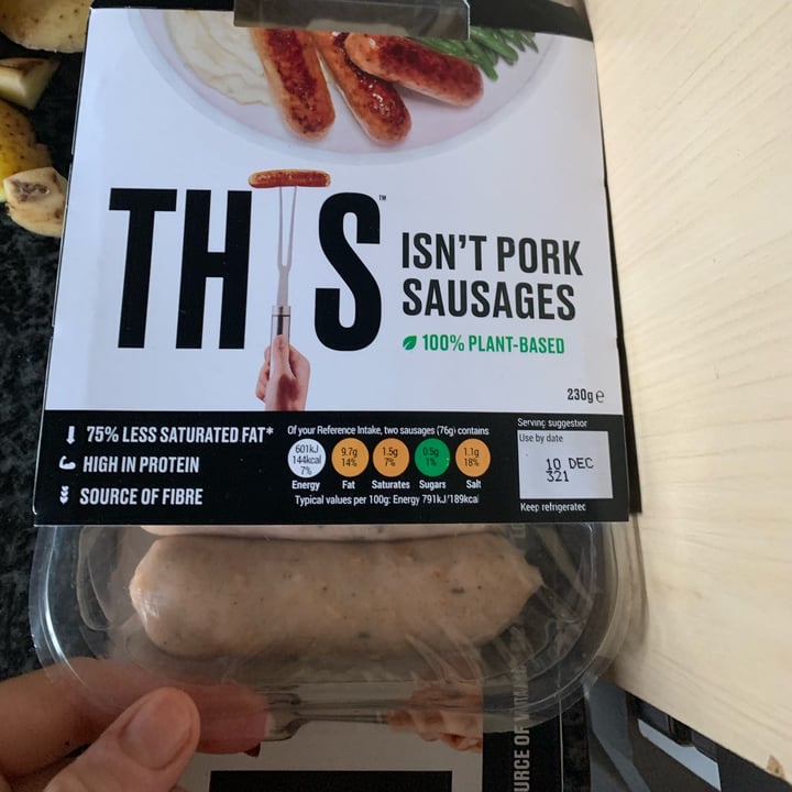 photo of THIS This Isn’t Pork Sausages shared by @laradoran on  13 Dec 2022 - review