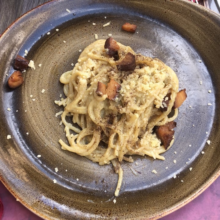 photo of Rifugio Romano Carbonara vegana shared by @rosy13 on  24 Mar 2022 - review