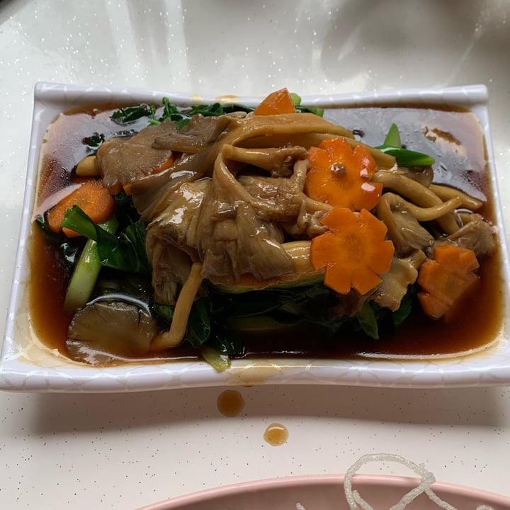review photo of Green Lane Vegetarian Food Stir Fried Vegetables shared by @dillonlim on 15 Dec 2022 - review