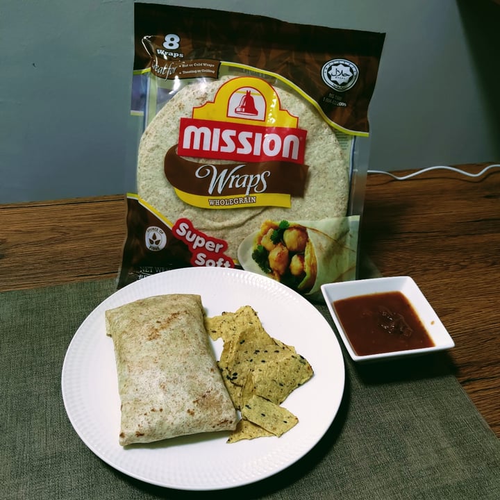 photo of Mission Foods Whole Wheat Torillas shared by @stevenneoh on  21 Aug 2021 - review