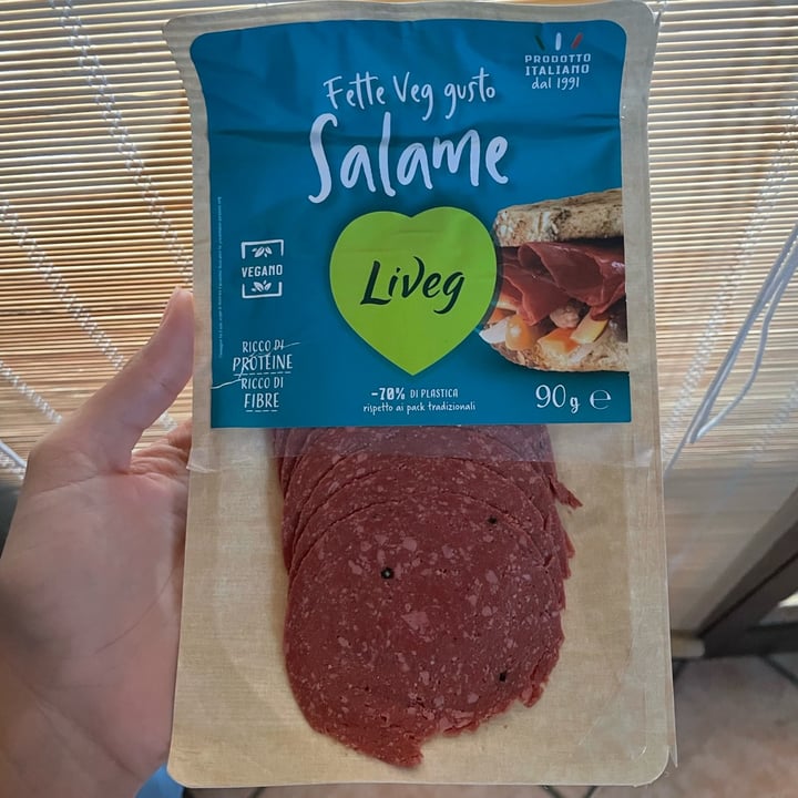 photo of Liveg Fette veg gusto salame shared by @asjagreen on  12 Sep 2022 - review